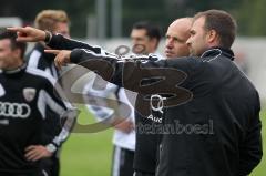 Regionalliga Süd - FC Ingolstadt 04 II - SV Viktoria Aschaffenburg - Trainer Joe Albersinger mit Christoph Heckl