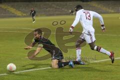 Regionalliga Süd - FC Ingolstadt 04 II - !.FC Nürnberg II - Karl-Heinz Lappe wird gefoult knapp an der Linie