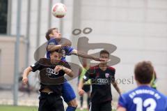 Regionalliga Süd - FC Ingolstadt 04 II - SV Viktoria Aschaffenburg - Patrick Walleth in Bedrängnis