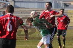 Regionalliga Süd - FC Ingolstadt 04 II - Greuther Fürth II 3:0 - Daniel Kremer rechts im Zweikampf