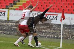 Regionalliga Süd - FC Ingolstadt 04 II - FC Augsburg - Manuel Ott, Kampf um den Ball