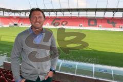 2. BL - FC Ingolstadt 04 - Saison 2013/2014 - Trainervorstellung Wechsel Ralph Hasenhüttl im Audi Sportpark