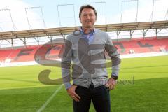 2. BL - FC Ingolstadt 04 - Saison 2013/2014 - Trainervorstellung Wechsel Ralph Hasenhüttl im Audi Sportpark