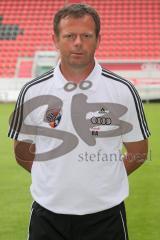 2. BL - FC Ingolstadt 04 - Saison 2013/2014 - Portraitfotos im Audi Sportpark - Brano Arsenovic Torwarttrainer