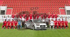 2. BL - FC Ingolstadt 04 - Saison 2013/2014 - offizielles Mannschaftsfoto - Sponsor Audi mit Audi A3 Limousine - Namensliste per Email. Bild gibts es auch in höherer Auflösung