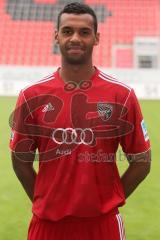 2. BL - FC Ingolstadt 04 - Saison 2013/2014 - Portraitfotos im Audi Sportpark - Marvin Matip (34)