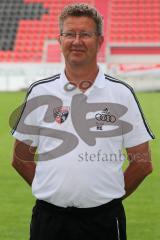 2. BL - FC Ingolstadt 04 - Saison 2013/2014 - Portraitfotos im Audi Sportpark - Hermann Eikam (Physiotherapeut)