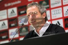 2. BL - FC Ingolstadt 04 - Saison 2013/2014 - Trainervorstellung Wechsel Ralph Hasenhüttl durch Sportdirektor Thomas Linke
