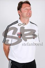 2. BL - FC Ingolstadt 04 - Saison 2013/2014 - Ralph Hasenhüttl, Portait Fotoshooting