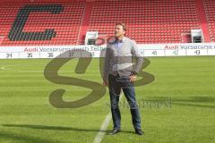2. BL - FC Ingolstadt 04 - Saison 2013/2014 - Trainervorstellung Wechsel Ralph Hasenhüttl im Audi Sportpark