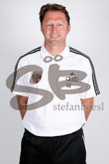 2. BL - FC Ingolstadt 04 - Saison 2013/2014 - Ralph Hasenhüttl, Portait Fotoshooting