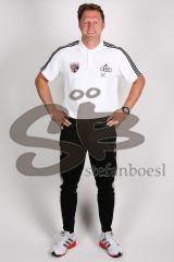 2. BL - FC Ingolstadt 04 - Saison 2013/2014 - Ralph Hasenhüttl, Portait Fotoshooting