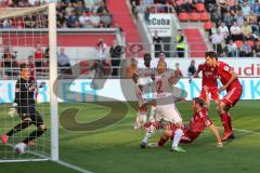 2. BL - FC Ingolstadt 04 - 1. FC Köln - 2014 - Moritz Hartmann (9) kommt im Gedränge zum Schuß, Tor für IN 1:0 Jubel, Torwart Timo Horn hat keine Chance