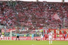 2. BL - FC Ingolstadt 04 - 1. FC Köln - 2014 - Köln Fans nach dem Tor