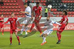 2. BL - Saison 2013/2014 - FC Ingolstadt 04 - FSV Frankfurt - 0:1 - Roger de Oliveira Bernardo (8) gewinnt das Kopfballduell