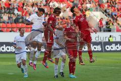 2. BL - FC Ingolstadt 04 - DSC Armenia Bielefeld - 3:2 - Marvin Matip (34) Kopfball und rechts Alfredo Morales (6) mitte Philipp Hofmann (28)