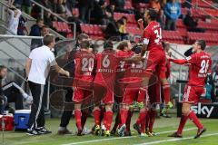 2. BL - FC Ingolstadt 04 - VfR Aalen 2:0 - Christian Eigler (18) Tor Jubel mit den Trainern an der Bank, hinten Michael Henke