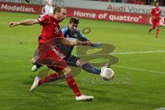 2. BL - FC Ingolstadt 04 - VfR Aalen 2:0 - Moritz Hartmann (9) im Kampf um den Ball mit Torwart Jasmin Fejzic