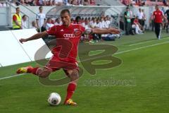 2. BL - FC Ingolstadt 04 - Erzgebirge Aue - 1:2 -  Christian Eigler (18) flankt