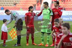 2. BL - Saison 2013/2014 - FC Ingolstadt 04 - VfL Bochum - erster Einsatz Torwart Andre Weis (33) mit Almog Cohen (36)