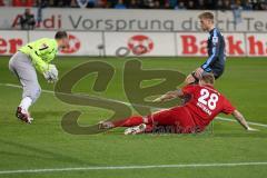 2. BL 2014 - FC Ingolstadt 04 - 1860 München - 2:0 - Philipp Hofmann (28) scheitert an Torwart Gabor Kiraly