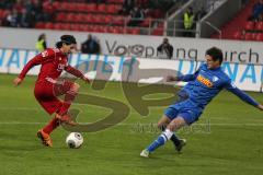 2. BL - Saison 2013/2014 - FC Ingolstadt 04 - VfL Bochum - Almog Cohen (36) links verzettelt sich vor dem Tor