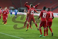 2. BL - Saison 2013/2014 - FC Ingolstadt 04 - VfL Bochum - Karl-Heinz Lappe (25) zieht ab Tor zum 2:0 Jubel, Torwart Andreas Luther chancenlos. Jubel mit Almog Cohen (36)