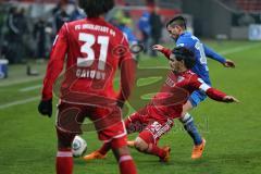 2. BL - Saison 2013/2014 - FC Ingolstadt 04 - VfL Bochum - Almog Cohen (36) im Zweikampf