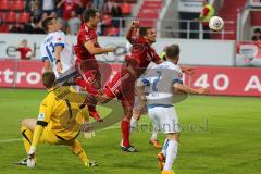 2. BL - FC Ingolstadt 04 - DSC Armenia Bielefeld - 3:2 - Christian Eigler (18) köpft im Nachschuß zum Siegtreffer 3:2, Tor Jubel Sieg, Karl-Heinz Lappe (25) hinten