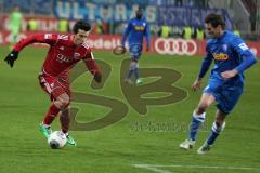 2. BL - Saison 2013/2014 - FC Ingolstadt 04 - VfL Bochum - links Alfredo Morales (6) stürmt zum Tor