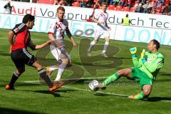 FC Ingolstadt 04 - FC Energie Cottbus -Cohen Almog mit der Chance zum 3:0 - Renno Rene Torwart Cottbus - Foto: Jürgen Meyer