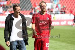 2. BL - FC Ingolstadt 04 - Karlsruher SC - 0:2 - Enttäuscht nach dem Spiel Manuel Schäffler (17) und rechts Philipp Hofmann (28)