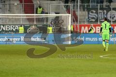 2. BL - Saison 2013/2014 - FC Ingolstadt 04 - FSV Frankfurt - 0:1 - Torwart Ramazan Özcan (1) geht enttäuscht zum Tor zurück
