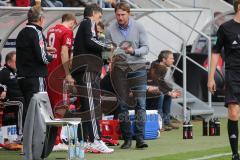 2. BL - FC Ingolstadt 04 - Fortuna Düsseldorf - 1:2 - Cheftrainer Ralph Hasenhüttl am Spielfeldrand mit Michael Henke