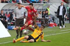2. BL - FC Ingolstadt 04 - Dynamo Dresden - Saison 2013/2014 - Karl-Heinz Lappe (25) und rechts Anthony Losilla