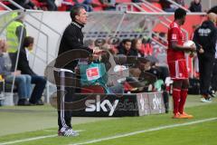 2. BL - FC Ingolstadt 04 - FC St. Pauli - 1:2 - Cheftrainer Marco Kurz an der Linie