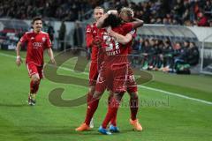 2. BL 2014 - FC Ingolstadt 04 - 1860 München - 2:0 - Philipp Hofmann (28) zieht ab zum 1:0 Tor für Ingolstadt Jubel mit Caiuby Francisco da Silva (31) und Moritz Hartmann (9), hinten Danilo Soares Teodoro (15)