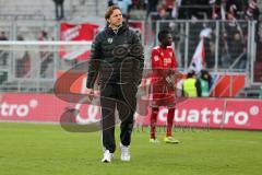 2. BL - FC Ingolstadt 04 - SV Sandhausen - Saison 2013/2014 - Niederlage, Cheftrainer Ralph Hasenhüttl geht vom Platz