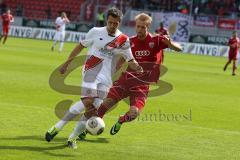 2. BL - FC Ingolstadt 04 - FC St. Pauli - 1:2 - rechts Philipp Hofmann (28)