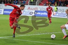 2. BL - FC Ingolstadt 04 - VfR Aalen 2:0 - Christian Eigler (18) versucht mit der Hacke zum Tor, knapp daneben