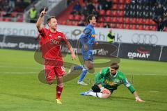 2. BL - Saison 2013/2014 - FC Ingolstadt 04 - VfL Bochum - Karl-Heinz Lappe (25) zieht ab Tor zum 2:0 Jubel, Torwart Andreas Luther chancenlos