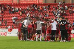 2. BL - FC Ingolstadt 04 - Saison 2013/2014 - Testspiel - Borussia Mönchengladbach - 1:0 - Teamtreffen nach dem Spiel