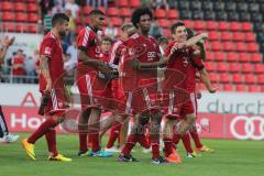 2. BL - FC Ingolstadt 04 - Saison 2013/2014 - Testspiel - Borussia Mönchengladbach - 1:0 - die Spieler bedanken sich bei den Fans. Caiuby Francisco da Silva (31)