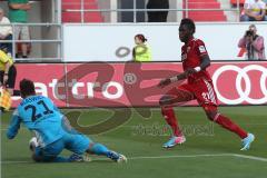 2. BL - FC Ingolstadt 04 - Saison 2013/2014 - Testspiel - Borussia Mönchengladbach - 1:0 - Danny da Costa (21) knapp am Tor