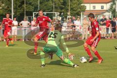 2. BL - FC Ingolstadt 04 - Saison 2013/2014 - Testspiel - RW Erfurt - Christoph Knasmüllner (7) rechts passt zu links Manuel Schäffler (17) und erzielt das 2:0