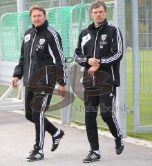 2. BL - FC Ingolstadt 04 - Saison 2013/2014 - 1. Training unter Cheftrainer Ralph Hasenhüttl, hier kommt er mit Michael Henke auf den Trainingspaltz