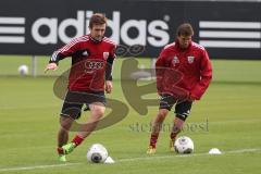 2. BL - FC Ingolstadt 04 - Saison 2013/2014 - Neuzugang Konstantin Engel (22) und rechts Andreas Buchner (16) im Training