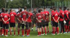 2. BL - FC Ingolstadt 04 - Saison 2013/2014 - Trainingsauftakt - Cheftrainer Marco Kurz bei seiner Ansprache vor dem Training