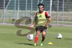 2. BL - FC Ingolstadt 04 - Saison 2013/2014 - Neuzugang Almog Cohen beim 1. Training Schuß