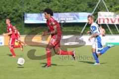 2. BL - FC Ingolstadt 04 - Testspiel - FC Ingolstadt 04 - Stuttgarter Kickers - 2:0 - Caiuby Francisco da Silva (31) läuft allen davon